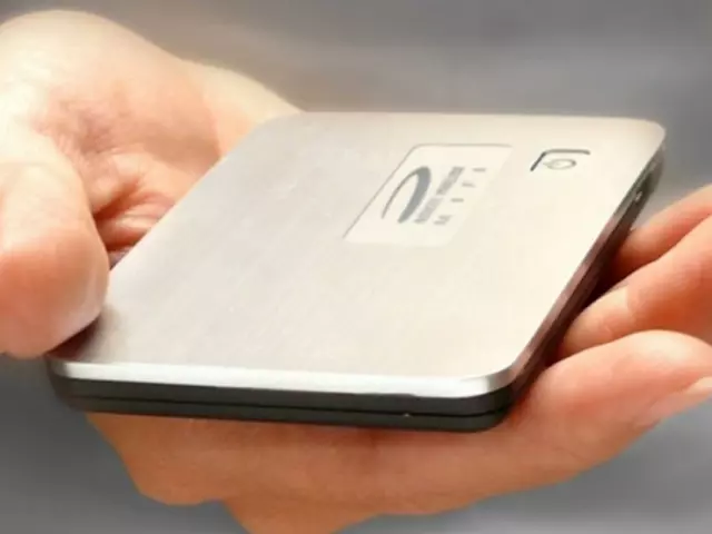 What happens when mobile hotspot is always on?